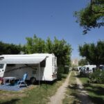 camping-car van fourgon aménagé au camping pegomas provence